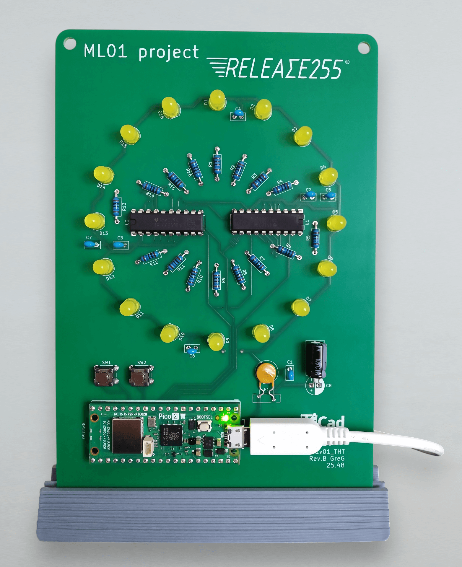8.Board fully assembled